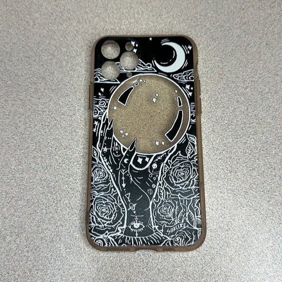 iPhone 11 Pro phone cases set of 3 - Picture 2 of 4